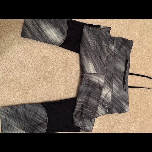 Nike womens tights leggings size small - Picture 5 of 5